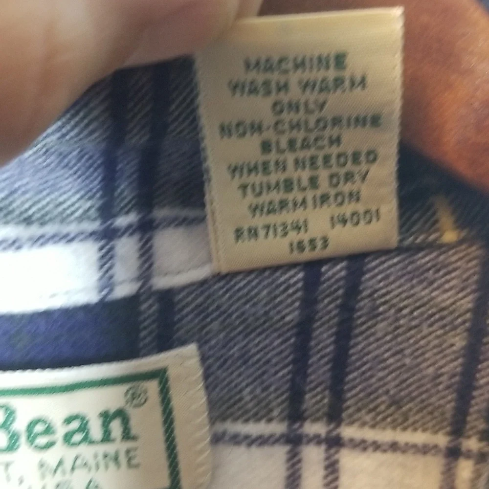 L.L.Bean 90s Button Down Plaid/Flannel Long Sleeve Shirt, Size Large - Picture 9 of 9